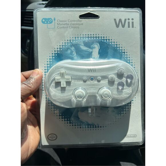 Nintendo Wii Classic Controller White NIB Sealed 2007 Official OEM